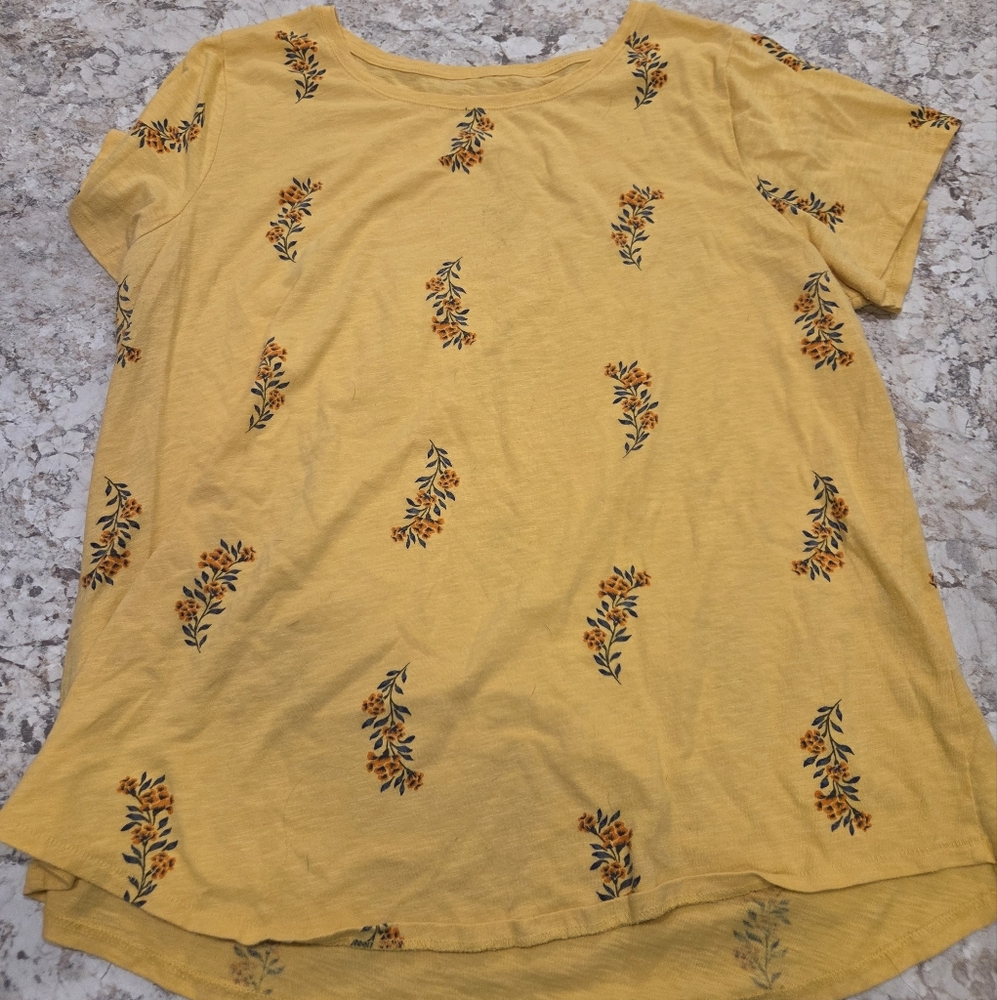 Flower Print T-shirt